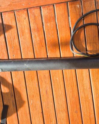 Motore cancello battente 220v