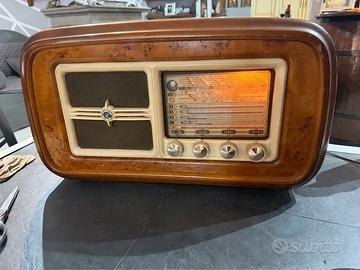 Radio vintage John Geloso s.p.a. Anni 50