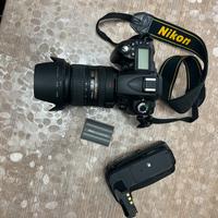 Nikon D90 NITAL + Nikon 18-200 + Mb-D80