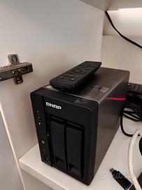 qnap tl-269L + 2 dischi da 3tb