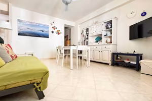 Favignana, casa al mare a due passi dalla spiaggia