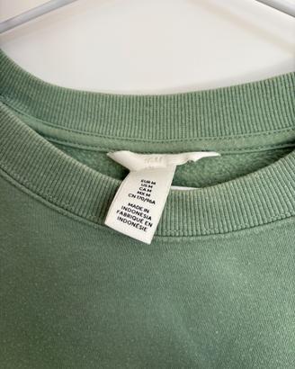 Felpa color verde pastello