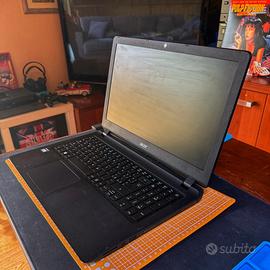 Laptop Acer Aspire ES1-523-26S0 - non funzionante