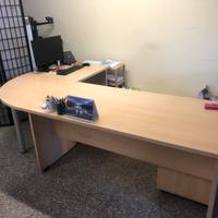 4 scrivanie robuste color acero