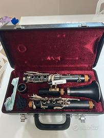 Clarinetto Jupiter ideale per scuole medie .