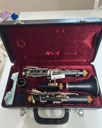 Clarinetto Jupiter ideale per scuole medie .