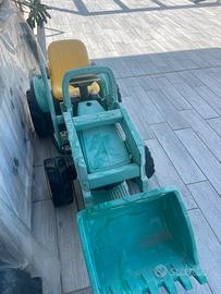 Trattore peg perego elettrico completo di batteria