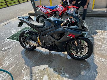 Suzuki gsx-r 750