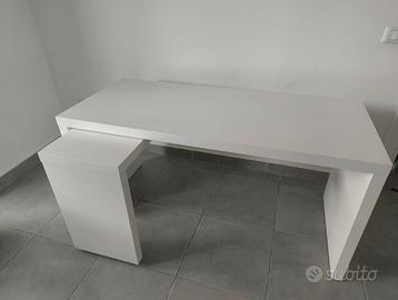 Scrivania Ikea Malm estraibile