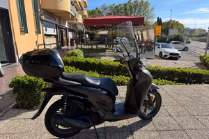 HONDA SH 150 TUTTO INCLUSO ANCHE PASSAGGIO! MINI
