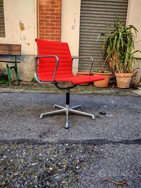 Sedia Eames Aluminium Group ICF Herman Miller 