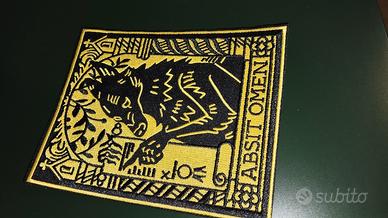 Toppa esoterica Absit Omen lupo 14,5 x 11,4 cm