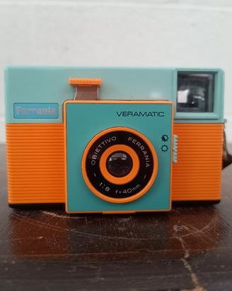 Macchina fotografica Ferrania Veramatic 