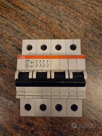 2 x Interruttori Magnetotermici ABB S254 C25 4P