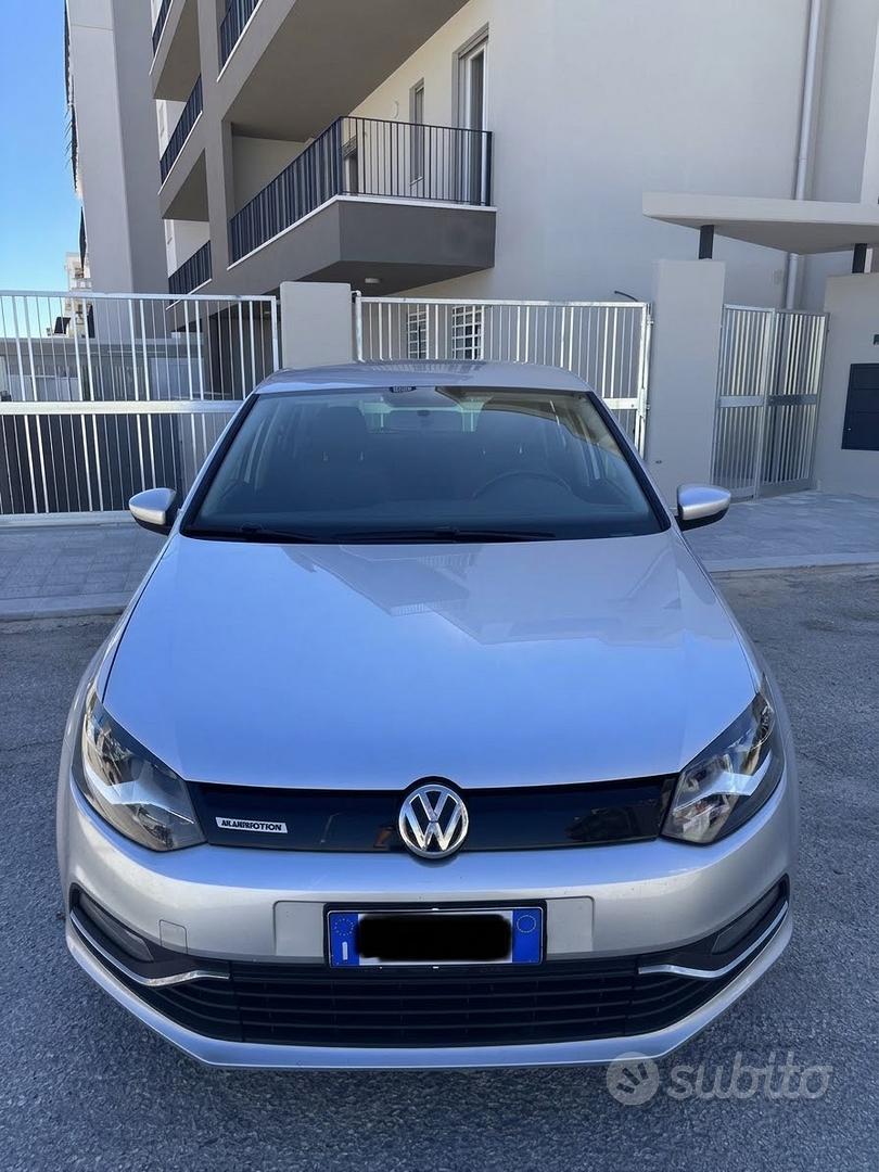 Volkswagen Polo 2015 photo 2