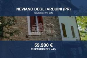 Immobile in asta di 308 m² con più di 5 locali e b