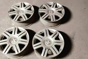 Cerchi in lega VW Passat 17