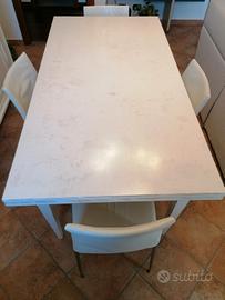 Tavolo in legno 6 persone allungabile 