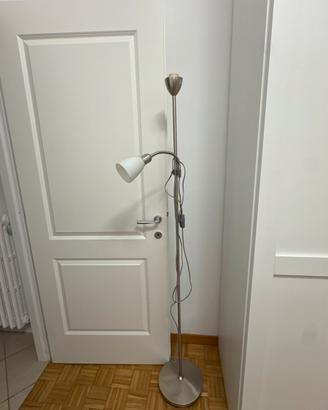 Piantana moderna