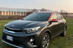KIA Stonic 120 cv