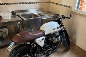 Moto Guzzi V7 Cafe Classic - 2010 - Custom