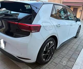 ID3 Pro 150 kw (autonomia 400 km)