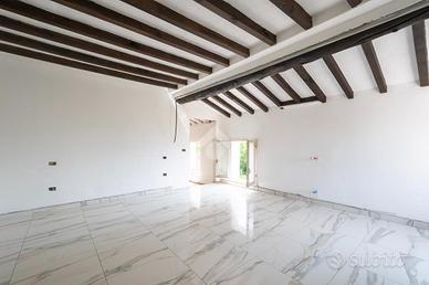 CASA SEMINDIPENDENTE A NOVI DI MODENA