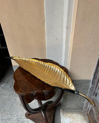 Grande foglia decorativa dorata vintage