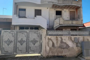 Complesso N 3 Appartamenti nuova costruzione