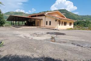 Capannone industriale