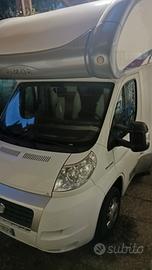camper Rimor mansardato