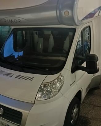 camper Rimor mansardato