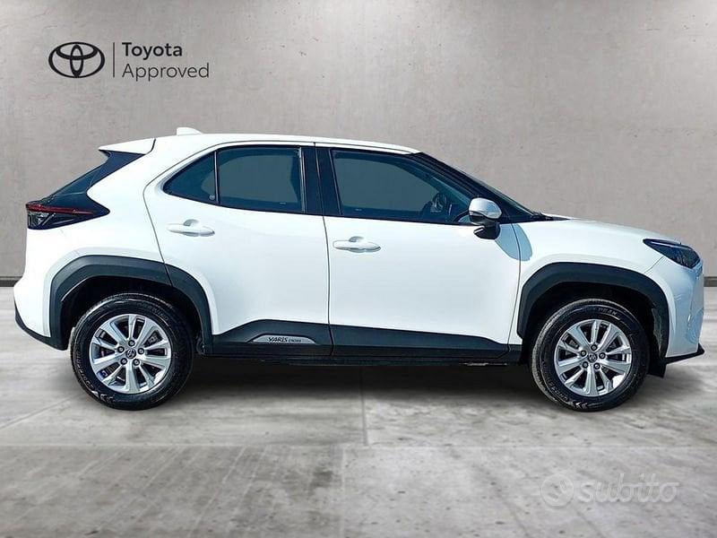 Toyota Yaris Cross 2022 photo 4