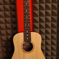 Chitarra Acustica da Viaggio Traveller AG 105 EQ