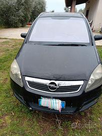 Opel Zafira 1.9. Del 2006
