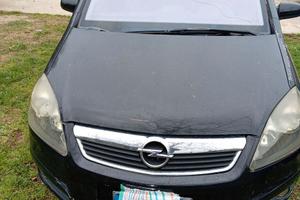 Opel Zafira 1.9. Del 2006