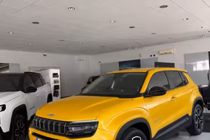 JEEP - Avenger - 1.2 Turbo Summit