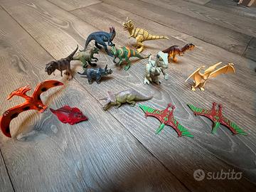 Set 14 Dinosauri Assortiti