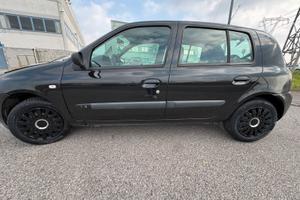 Renault clio 1.2benzina