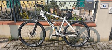 Mountain Orbea 26"