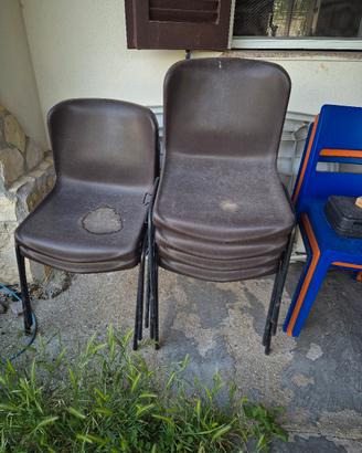 sedie in pvc robuste 