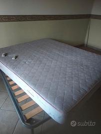 rete in doghe con materasso