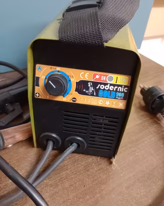 Saldatrice inverter ad elettrodi