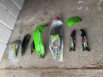 Plastiche e para motore kawasaki