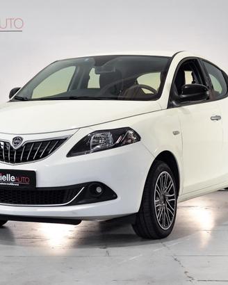 Lancia Ypsilon 1.0 firefly hybrid Gold s&s 70cv
