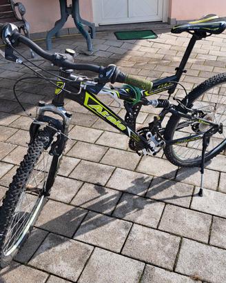 MOUNTAIN BIKE ATALA taglia M