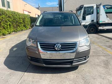 ricambi usati VOLKSWAGEN TOURAN