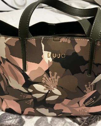 Borsa e portafoglio LIU JO