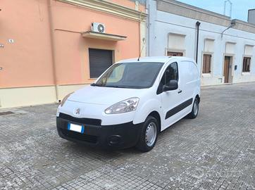 Peugeot Partner Van 1.6 GPL casa madre