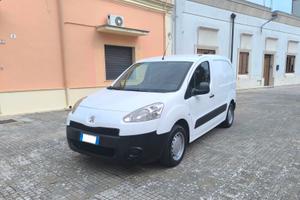 Peugeot Partner Van 1.6 GPL casa madre